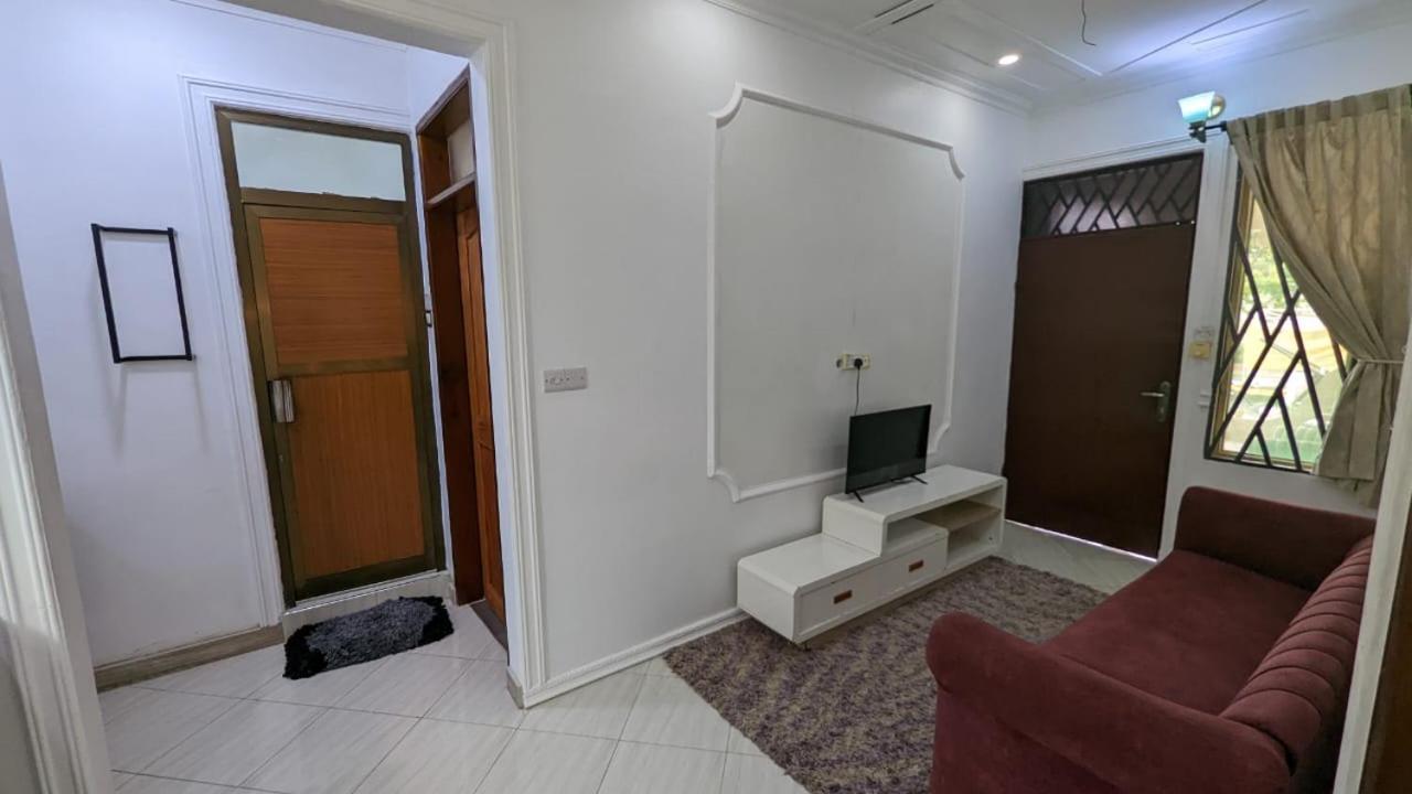 Babajay Family Home Daressalam Exterior foto