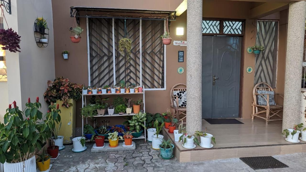 Babajay Family Home Daressalam Exterior foto
